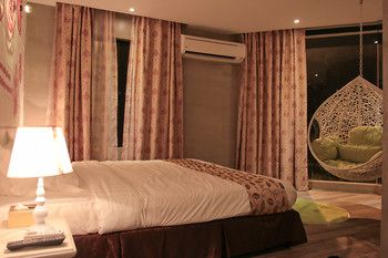 Just In Hotel